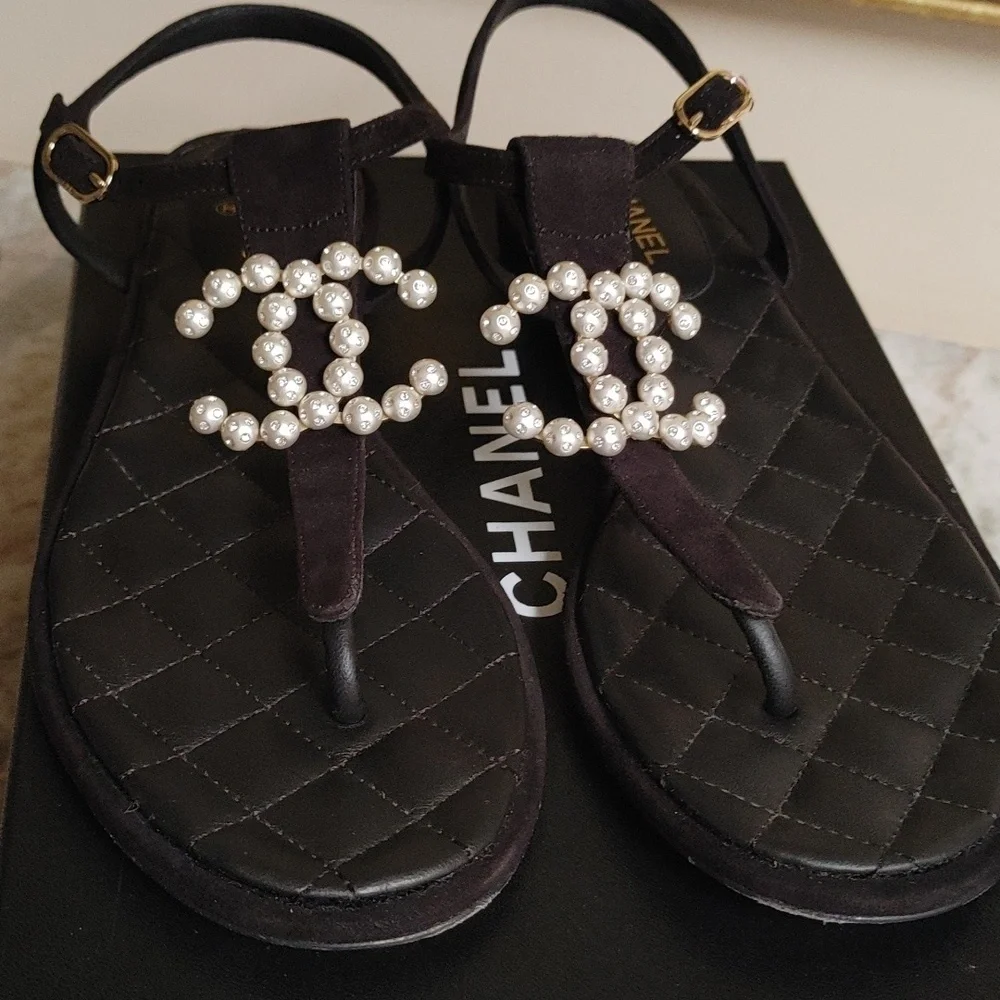 CHANEL Sandals Thongs Black Interlocking C Size 40